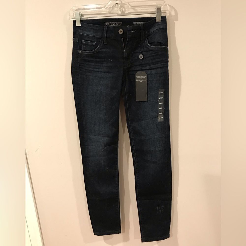 GUESS JEANS